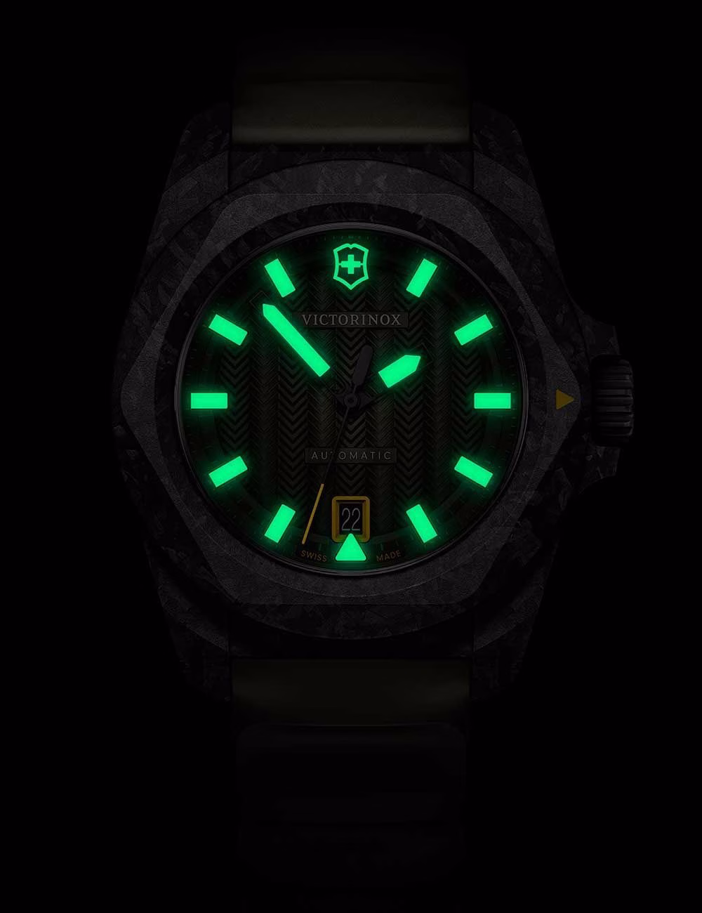 Victorinox I.N.O.X. Carbon Automatic - Imagen 2