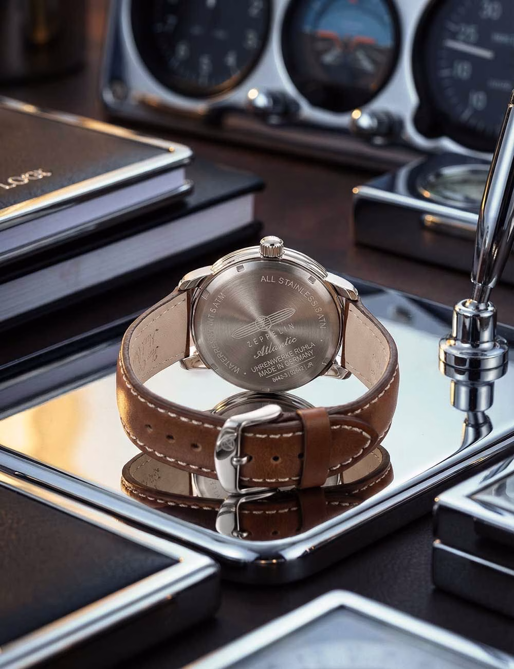 Zeppelin Atlantic GMT - Imagen 4