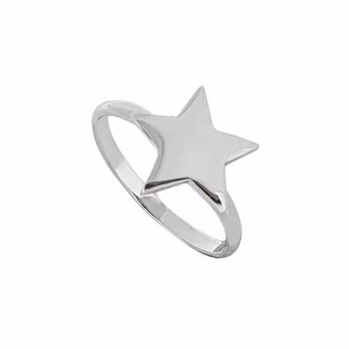 Anillo de plata con una estrella